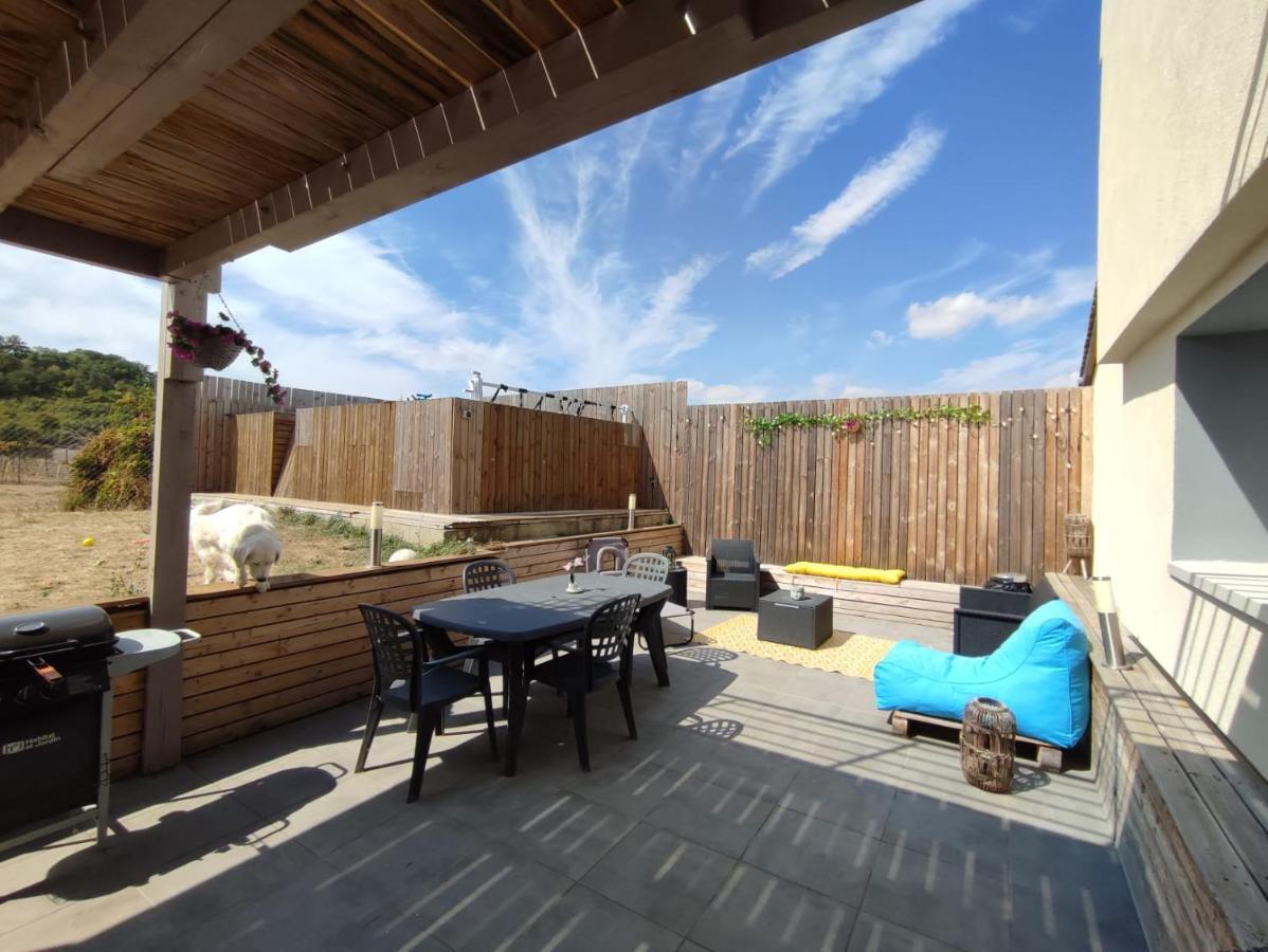 Appartement 100M2, Independant Dans Notre Maison Garennes-sur-Eure Екстериор снимка