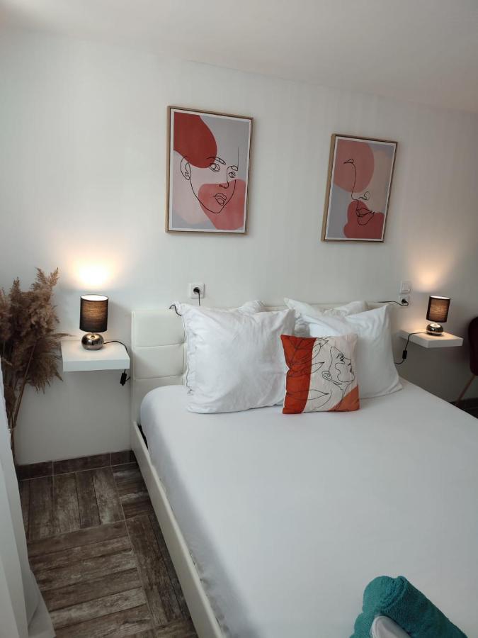 Appartement 100M2, Independant Dans Notre Maison Garennes-sur-Eure Екстериор снимка