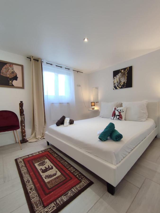 Appartement 100M2, Independant Dans Notre Maison Garennes-sur-Eure Екстериор снимка