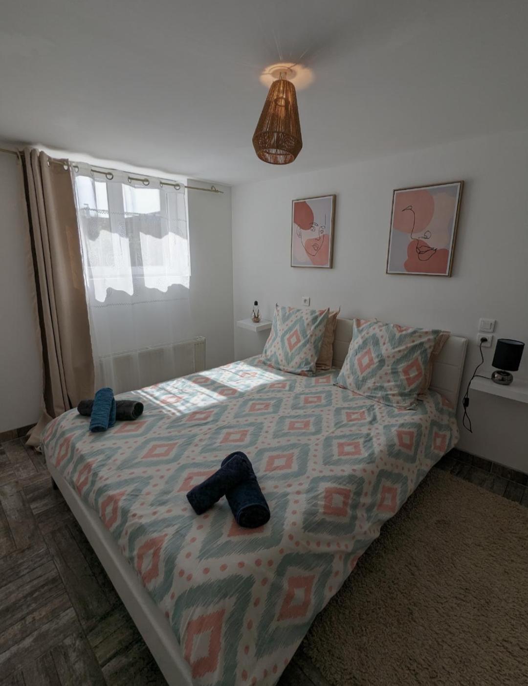 Appartement 100M2, Independant Dans Notre Maison Garennes-sur-Eure Екстериор снимка